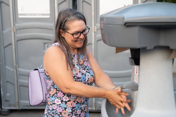 Best Best portable toilet rental  in Coos Bay, OR